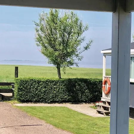 Huisje Zarah Holiday home *